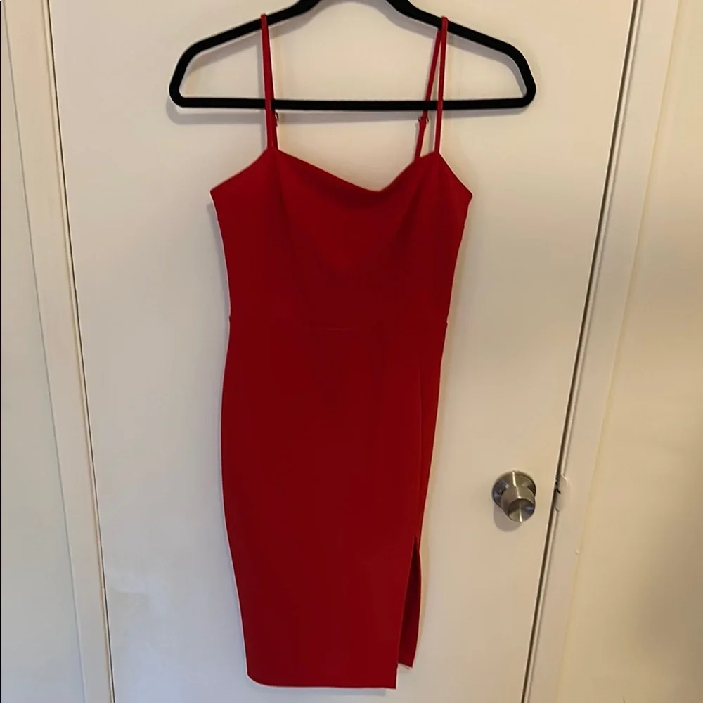 NWT Express Classy Red Dress - Picture 3 of 4